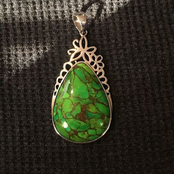 Copper Infused Green Turquoise Sterling Silver Pendant - Picture 4 of 9